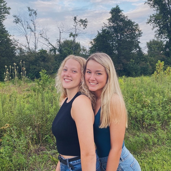 Meet your Posher, Madisyn - Picture 1 of 1